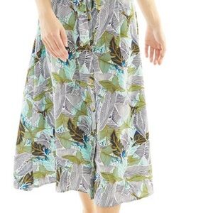 Brave Soul Leafy Green and Gray A-Line Skirt